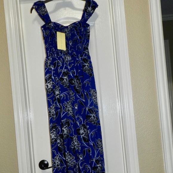 Land of The Free Floral Jumpsuit - Picture 2 of 8